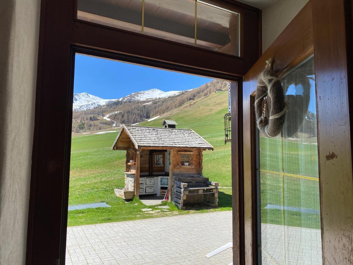 Mountain Chalet Milly Livigno Eksteriør billede