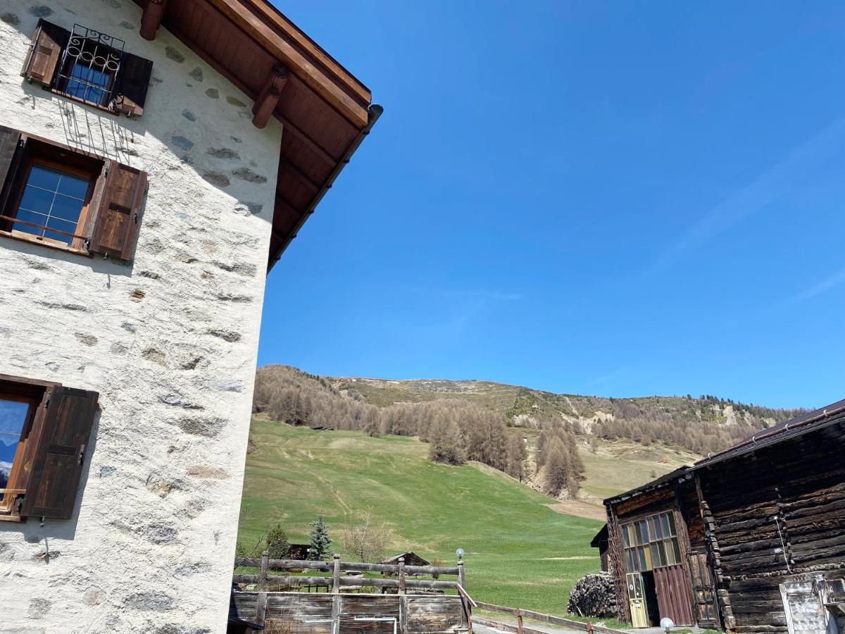 Mountain Chalet Milly Livigno Eksteriør billede